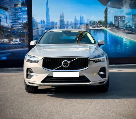 Volvo XC60 2023 in Sharjah — photo 2