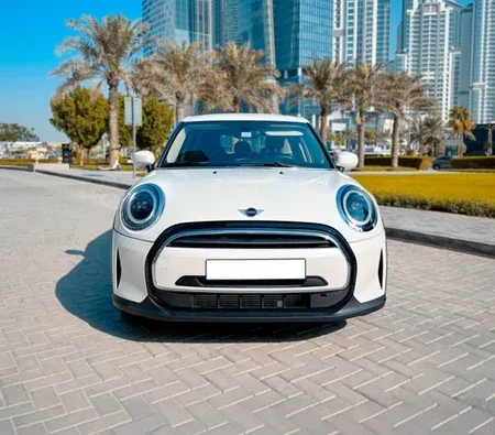 Mini Cooper 2024 — аренда в Шардже — фото 2
