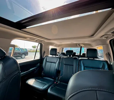 Ford Expedition 2023 in Sharjah — photo 4