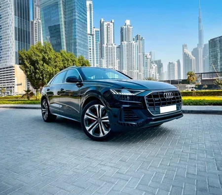 Audi Q8 2023 напрокат
