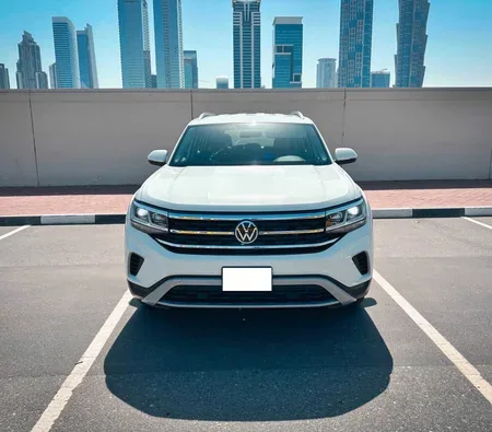 Volkswagen Teramont 2022 in Sharjah — photo 3