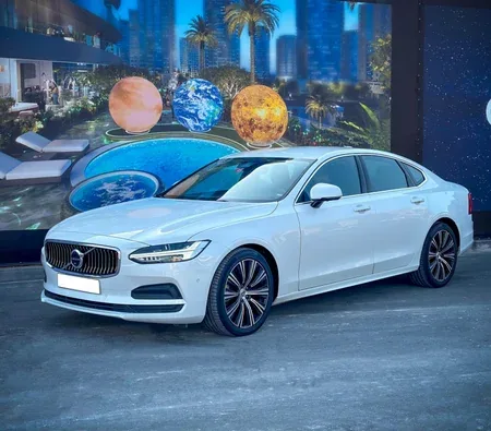 Volvo S90 2023 in Sharjah — photo 8
