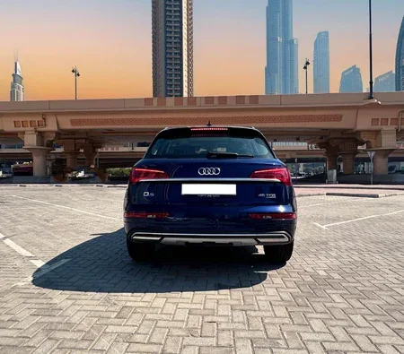 Audi Q5 2024 in Sharjah — photo 6