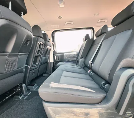 Hyundai Staria 9S 2024 in Sharjah — photo 3