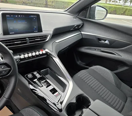 Peugeot 3008 2025 in Sharjah — photo 9