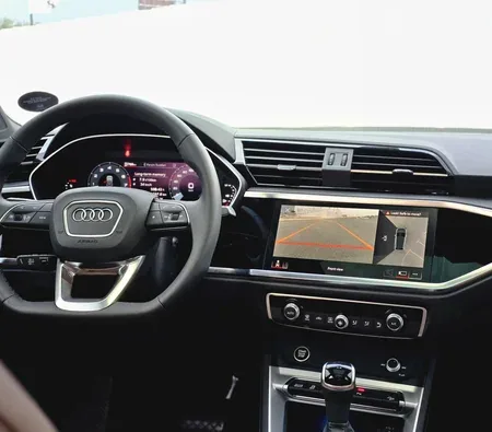 Audi Q3 2025 in Sharjah — photo 10