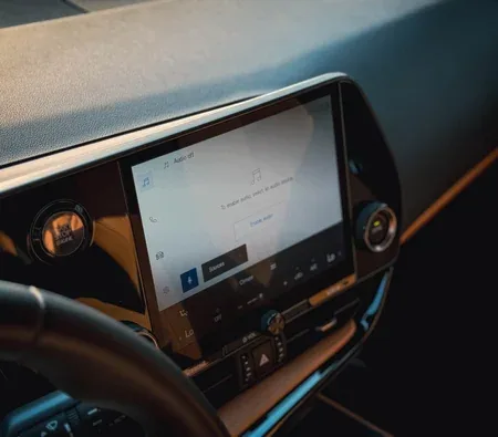 Lexus NX 300 2025 in Sharjah — photo 8