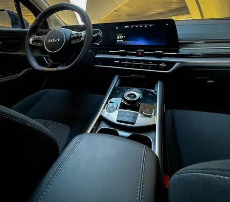 Kia Sportage 2026 in Sharjah — photo 6