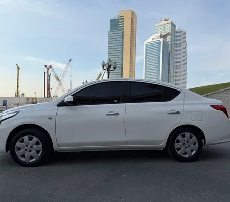 Nissan Sunny 2025 in Dubai — photo 3