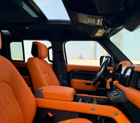 Land Rover Defender 2022 in Dubai — photo 4
