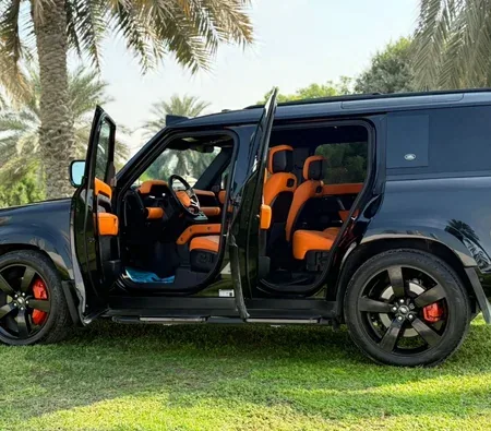 Land Rover Defender 2022 in Dubai — photo 9