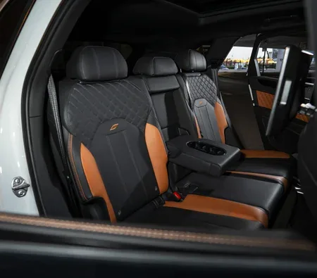 Bentley Bentayga 2024 in Dubai — photo 6