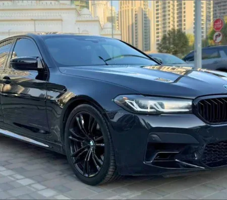 BMW M5 Competition 2022 — аренда в Дубае — фото 3