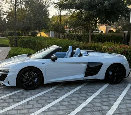 Audi R8 2022 — аренда в Дубае — фото 5