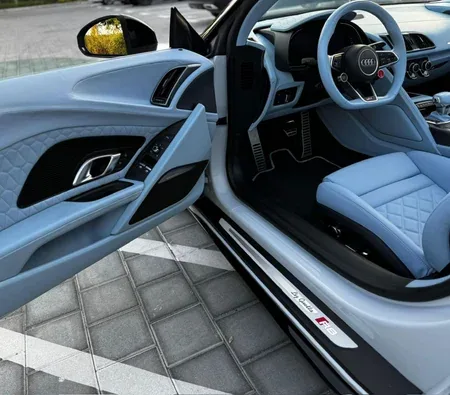 Audi R8 2022 — аренда в Дубае — фото 7