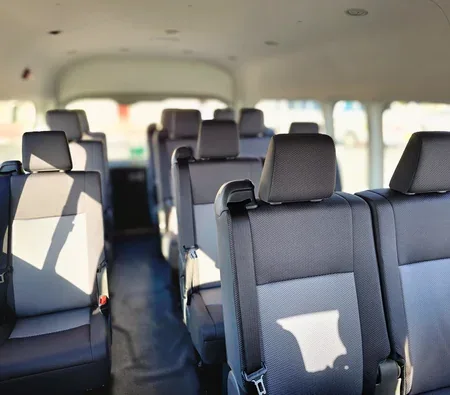 Toyota Hiace 13 Seater Bus 3.5L 2026 in Dubai — photo 6