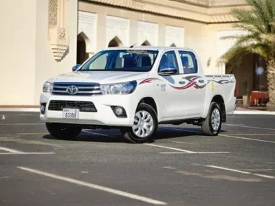 Toyota Hilux 4×2 2026 — Dubai