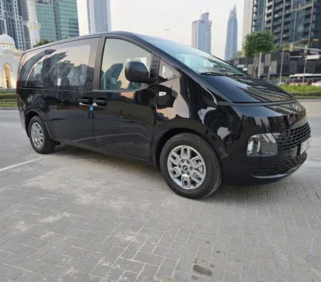 Hyundai Staria 11S 2026 in Dubai — photo 3