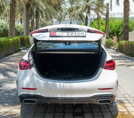 Mercedes-Benz C200 2026 in Dubai — photo 4
