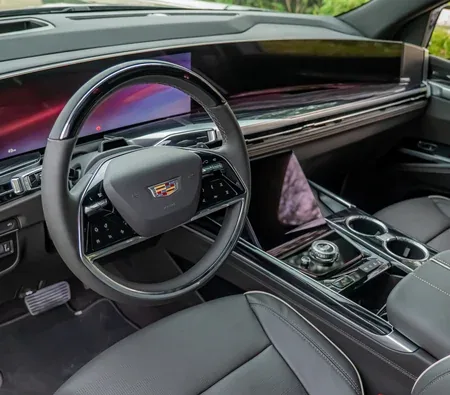 Cadillac Escalade Platinum Sport 2025 in Dubai — photo 3