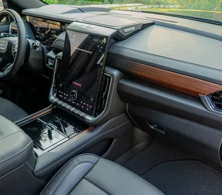 GMC Yukon Denali 2025 in Dubai — photo 9