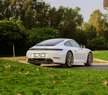 Porsche 911 Carrera 4S 2026 — аренда в Дубае — фото 5