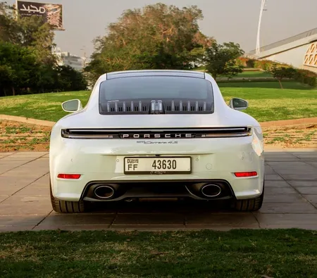 Porsche 911 Carrera 4S 2026 — аренда в Дубае — фото 7