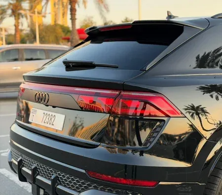 Audi RS Q8 2025 in Dubai — photo 8
