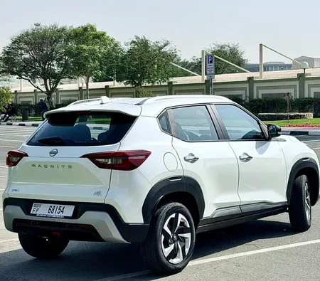 Nissan Magnite 2026 in Dubai — photo 7