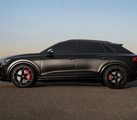 Audi RS Q8 Performance 2026 in Dubai — photo 3