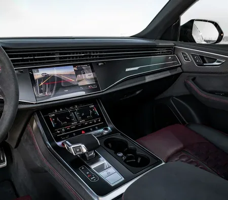 Audi RS Q8 Performance 2026 in Dubai — photo 7