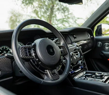 Rolls-Royce Cullinan Black Badge 2022 in Dubai — photo 9