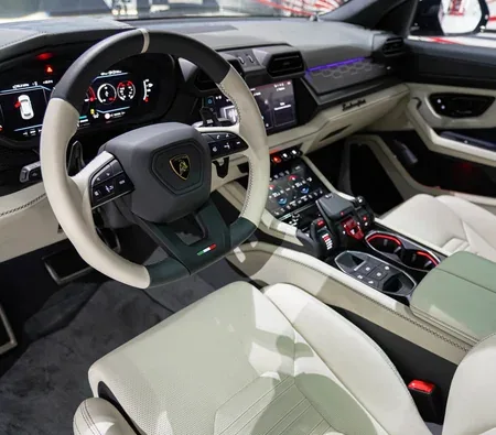 Lamborghini Urus SE 2025 in Dubai — photo 2