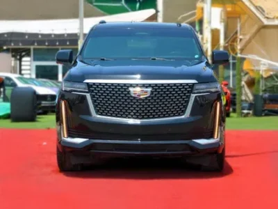 Cadillac Escalade 2022 — Dubai