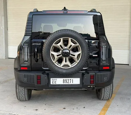 Jetour T2 5 seater 2025 in Dubai — photo 6