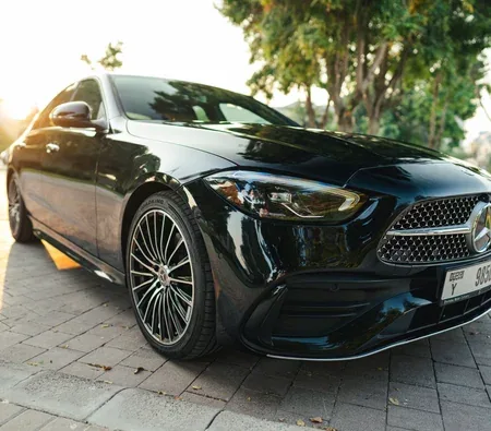 Mercedes-Benz C300 2024 — аренда в Дубае — фото 6