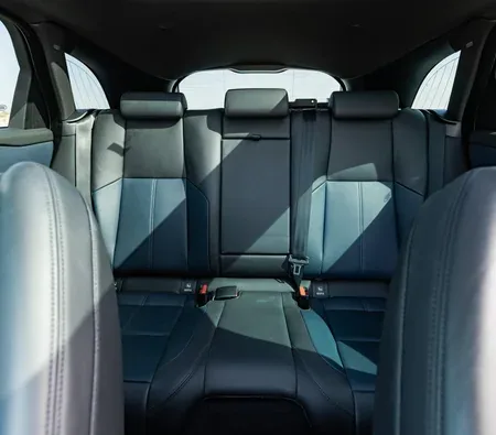 Land Rover Range Rover Velar 2024 in Dubai — photo 5