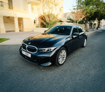 BMW 330i 2024 напрокат