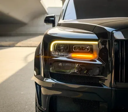 Rolls-Royce Cullinan Black Badge 2022 — аренда в Дубае — фото 2