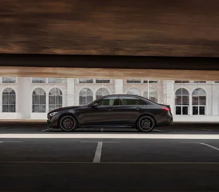 Mercedes-Benz AMG C43 2023 in Dubai — photo 7
