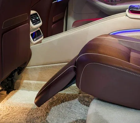 Mercedes-Maybach GLS 600 2023 in Abu Dhabi — photo 6