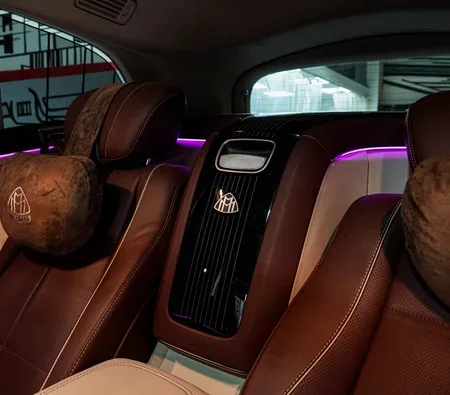 Mercedes-Maybach GLS 600 2023 in Abu Dhabi — photo 8