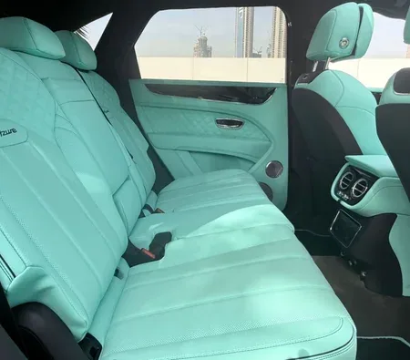 Bentley Bentayga 2023 in Dubai — photo 7