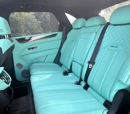 Bentley Bentayga 2023 in Dubai — photo 9