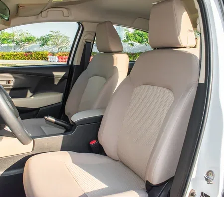 Toyota Yaris 2026 in Sharjah — photo 6