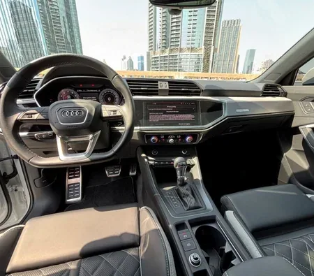 Audi Q3 2025 in Dubai — photo 2
