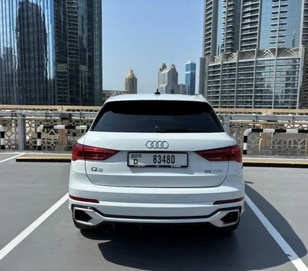 Audi Q3 2025 in Dubai — photo 7