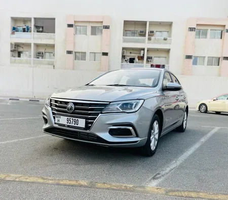 Mg 5 2024 in Dubai — photo 3