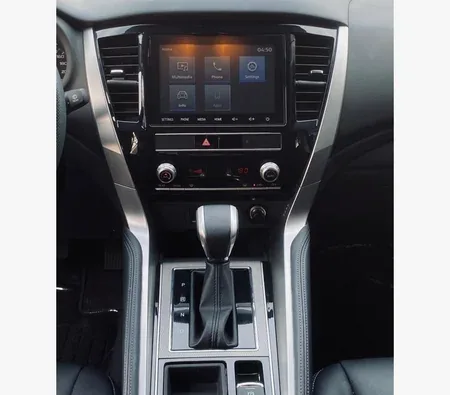 Mitsubishi Montero Sport 2026 — аренда в Дубае — фото 9