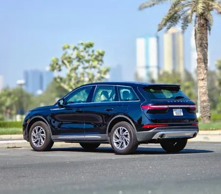 Lincoln Corsair 2025 in Dubai — photo 3